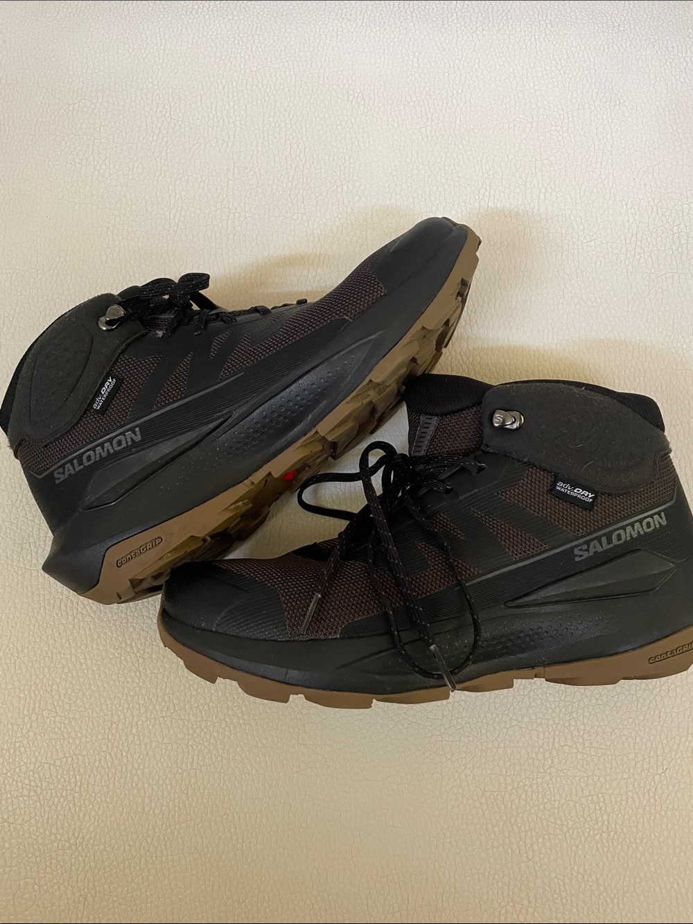 Salomon Men's Black and Brown Trail Mid Boots size 7 worn once